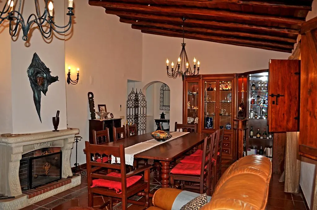 Casa Do Monte Almancil